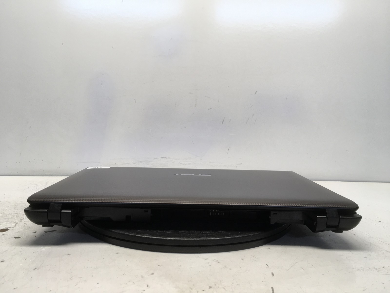 Asus K53E-BD4TD Intel i5-2430M 2.4GHz 4 GB NO HDD No Batt