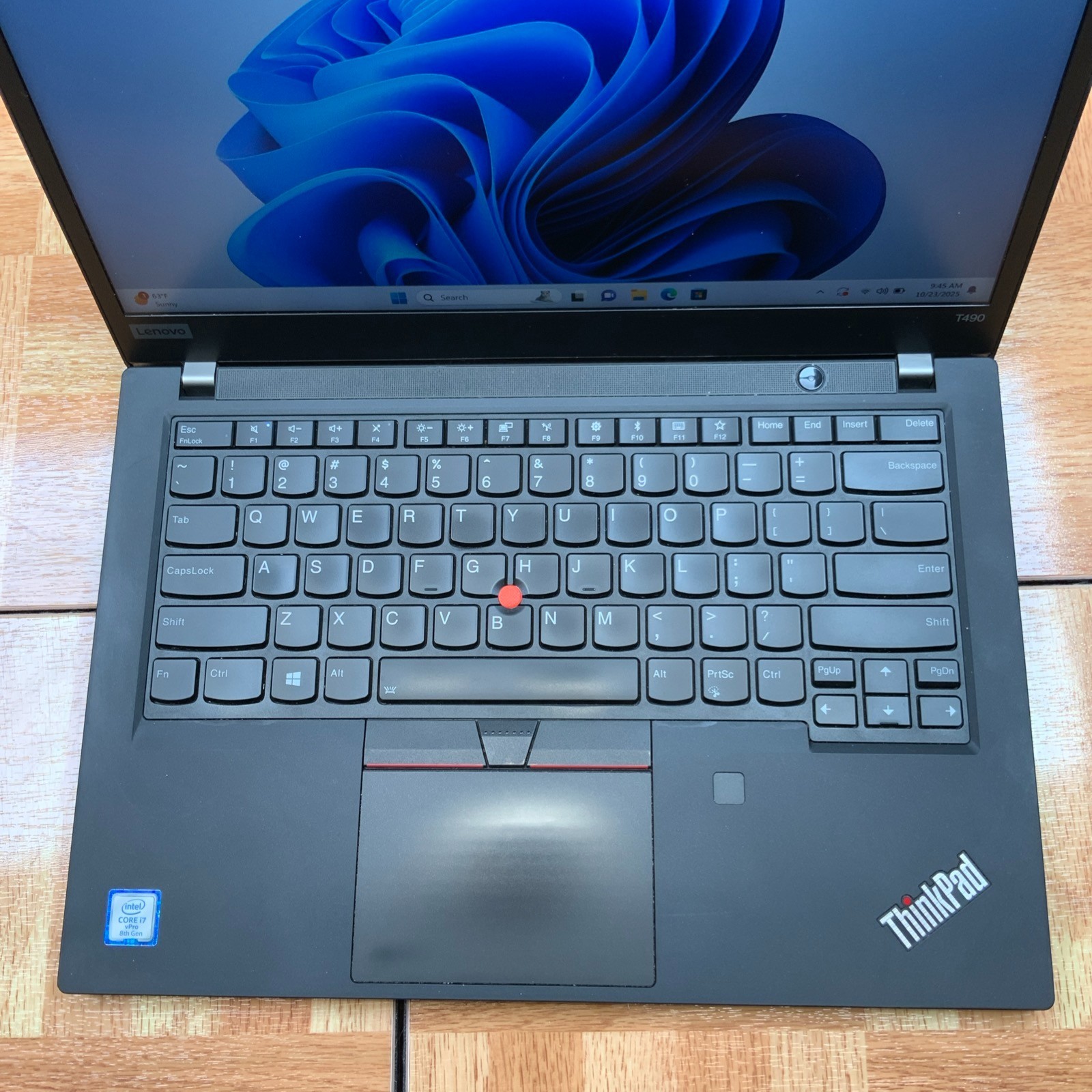 Lenovo ThinkPad T490 Intel i7-8565U 8GB RAM 512 GB SSD Win 11 Pro
