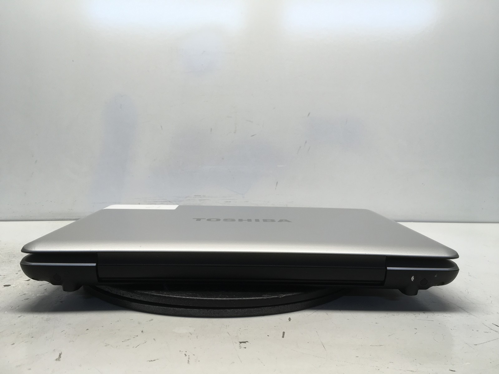 Toshiba SatelliteL455-S5975 Intel Celeron 900 2.2GHz 2 GB NO HDD No Batt