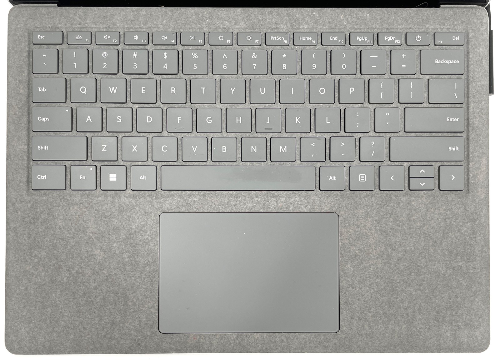 Microsoft Surface Laptop 5 1950 i7-1265U 512GB SSD 16GB RAM – Win 11 Pro – Desc