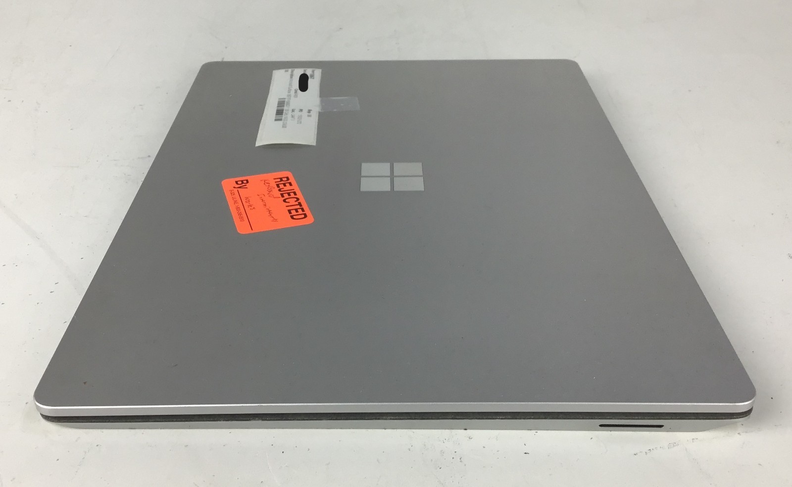 Microsoft Surface 1867 13.5″ Laptop Gen 3 I7-1065G7 1.3 GHz 16GB 256GB SSD READ