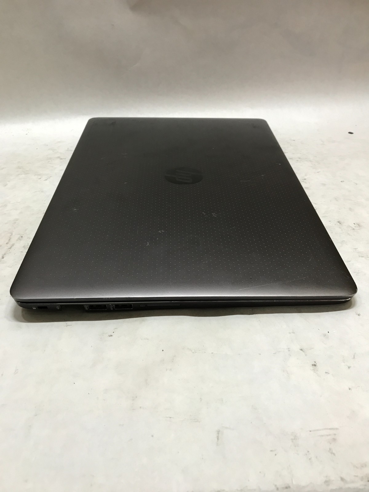 HP ZBook Studio G3 15″ Intel Core i7 NO RAM NO SSD/OS For Parts READ DESC – DW