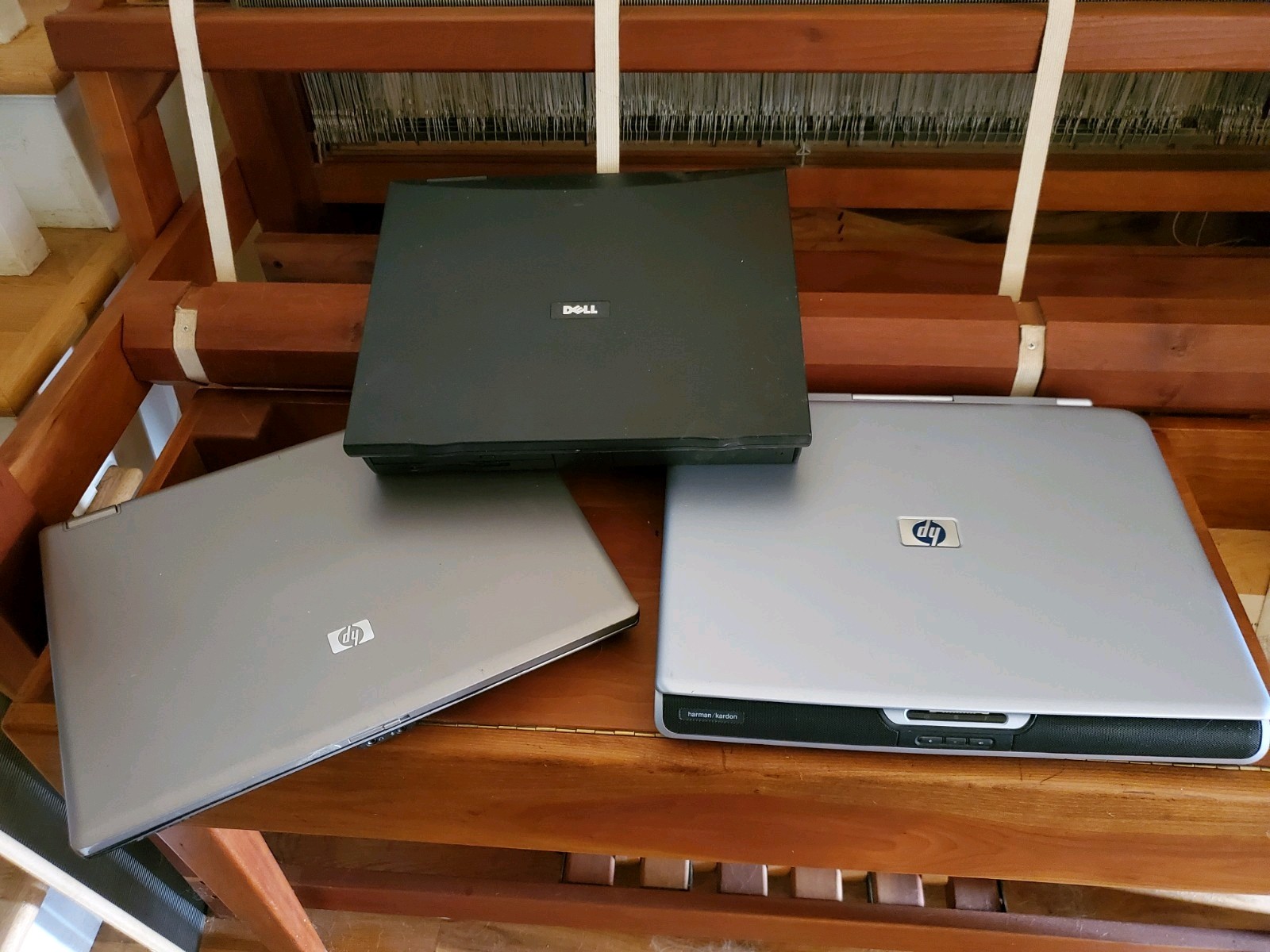Three Old Laptop lot for parts Dell / HP