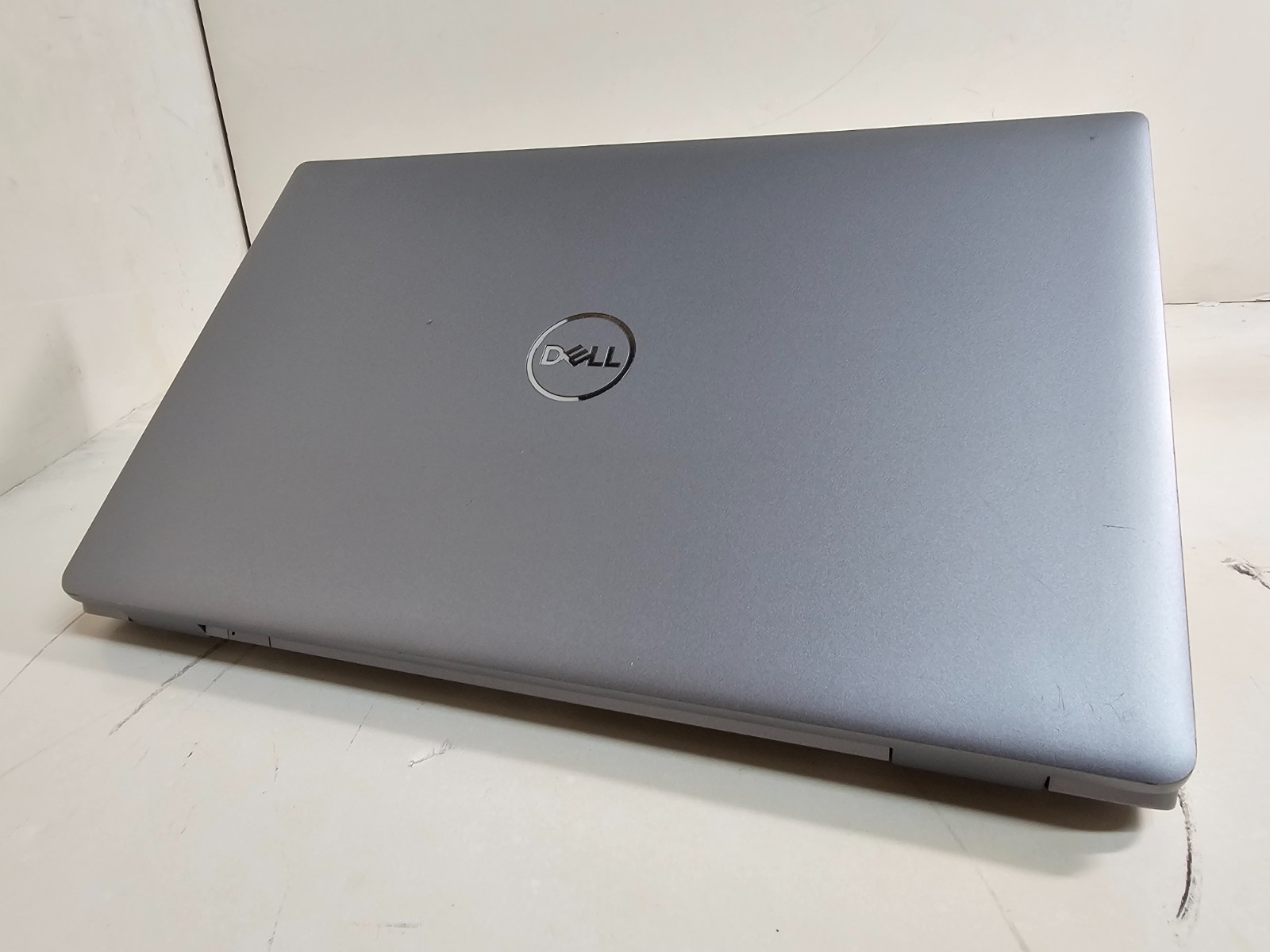 Dell Latitude 5530 Laptop – i5-1235u 16GB 512GB SSD Cam 15.6″ Touchscreen – SP3