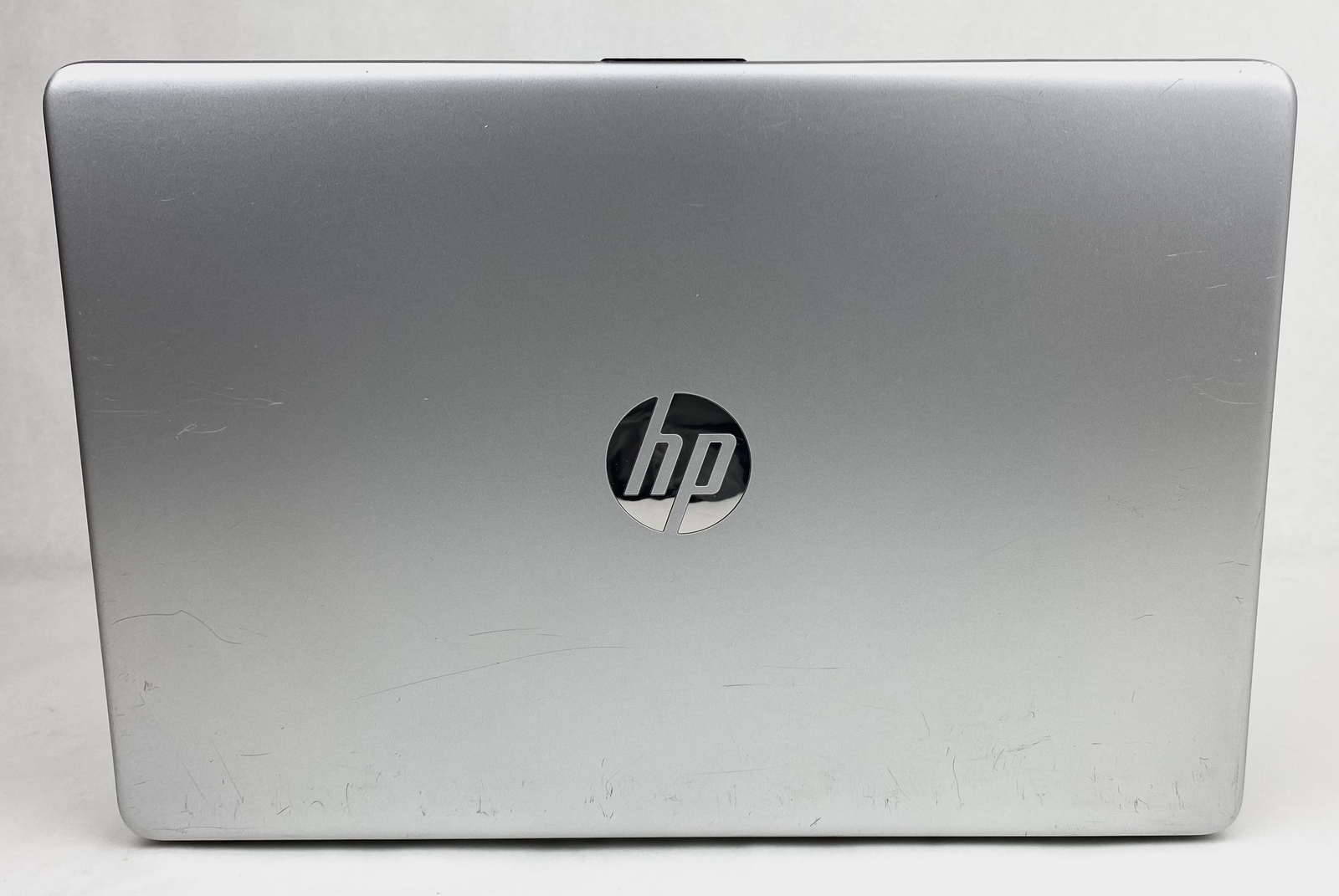 HP 15-EF0023DX 15.6″ HD Ryzen 5 3500U 12GB 256GB SSD W11H – read!