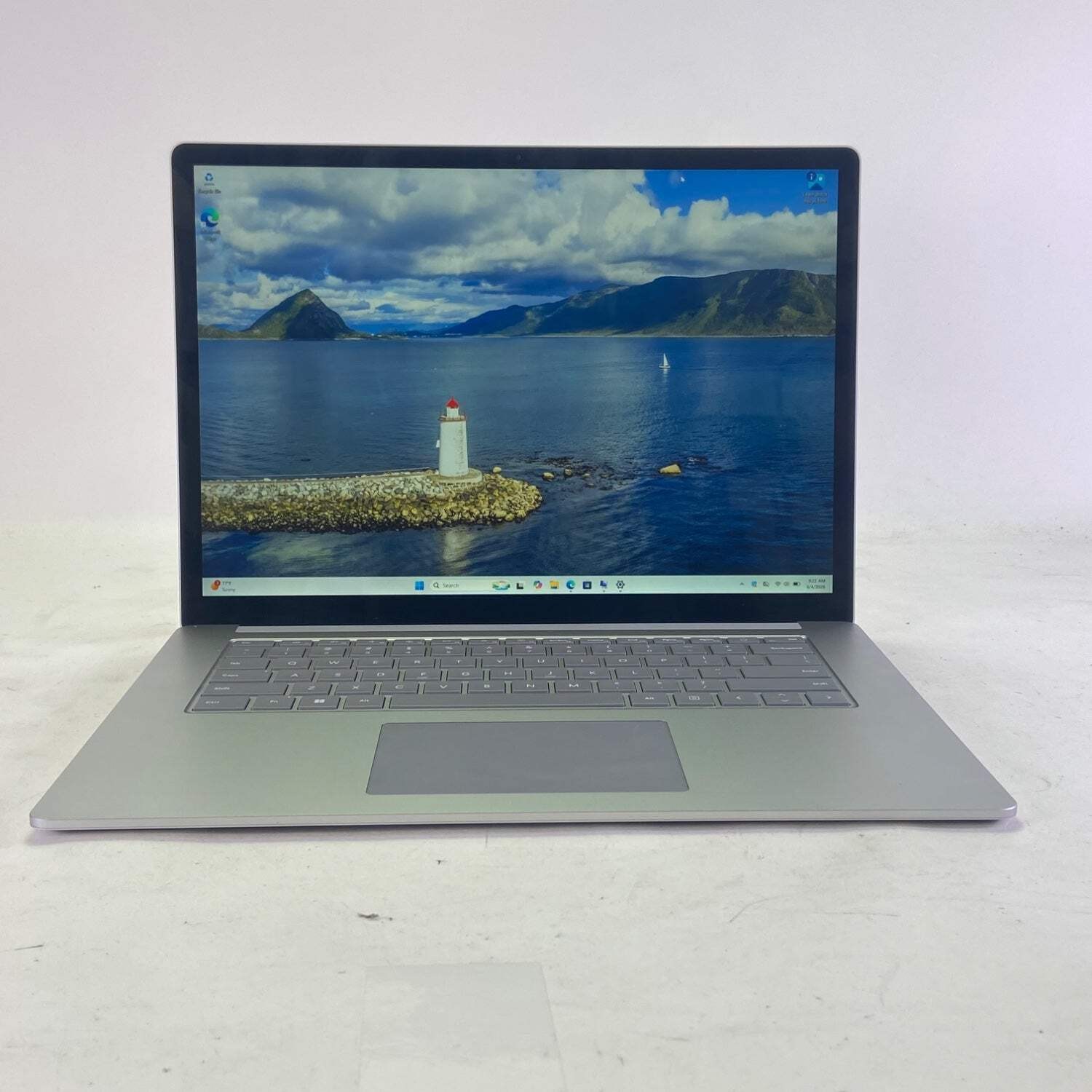 Microsoft Surface Laptop 5 1979 15″ i7-1255U 2.6GHz 8GB RAM 256GB SSD