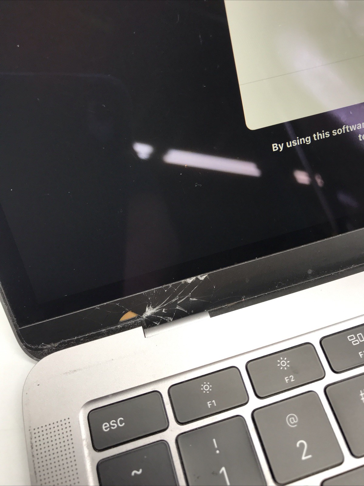 2018 Apple MacBook Air 13″ i5 1.6GHz 8GB 128GB – A1932 EMC3184 *Read* D/F Grade