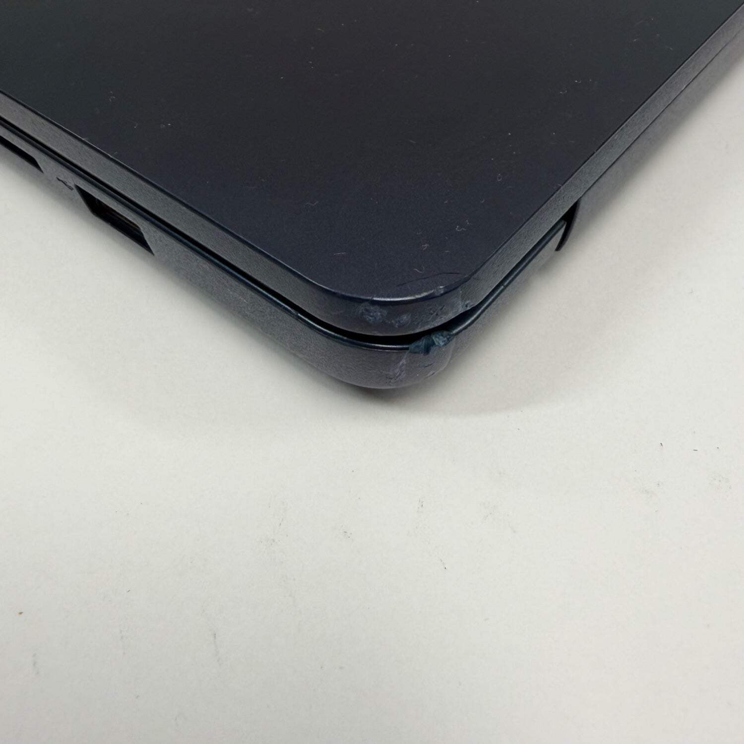 Lenovo IdeaPad 1 JVHFC1 15.6″ Pentium Silver N6000 1.1GHz 4GB RAM 128GB SSD