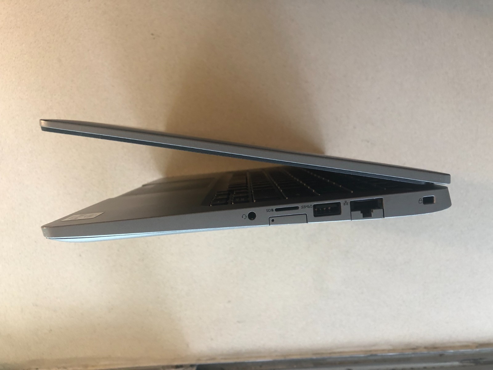Dell 5310, i7-10610U, Windows 11 Pro, 512GB SSD, 16GB Ram, MS Office