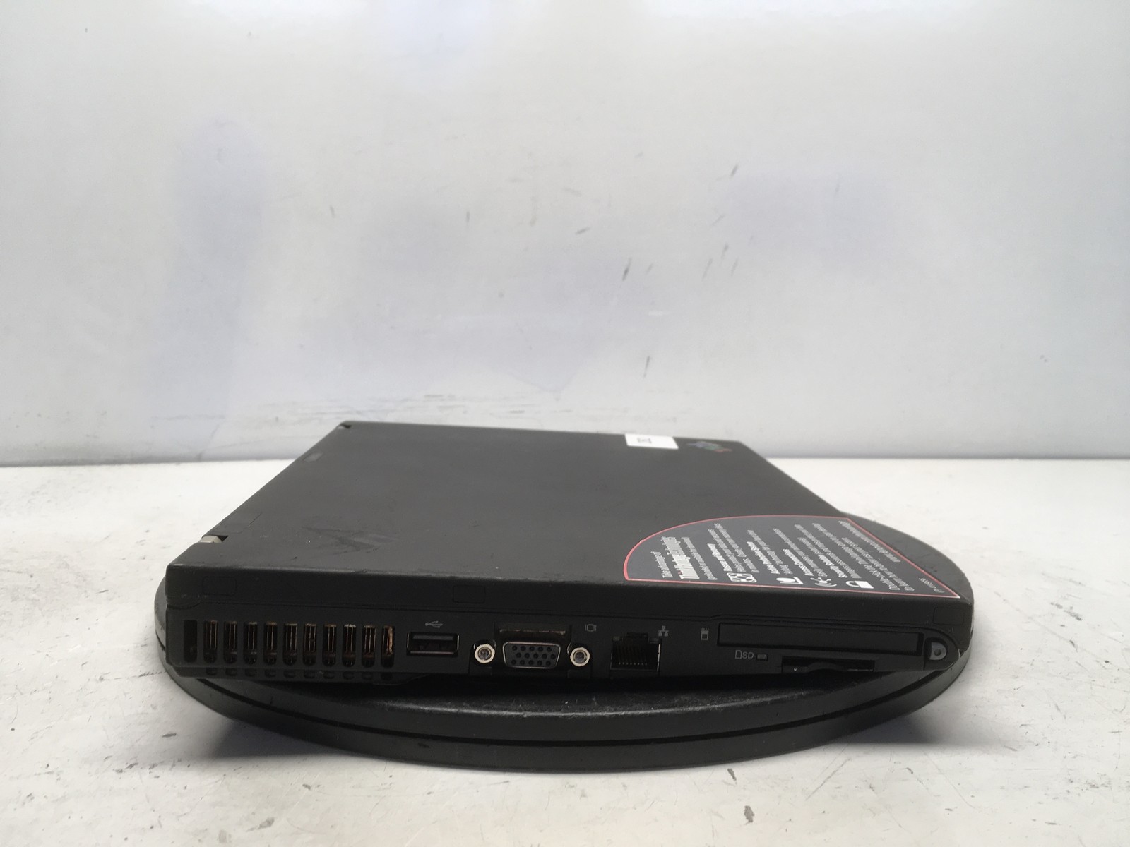 IBM ThinkPad X60 Intel T2300 1.66GHz 512 MB NO HDD NO BATT