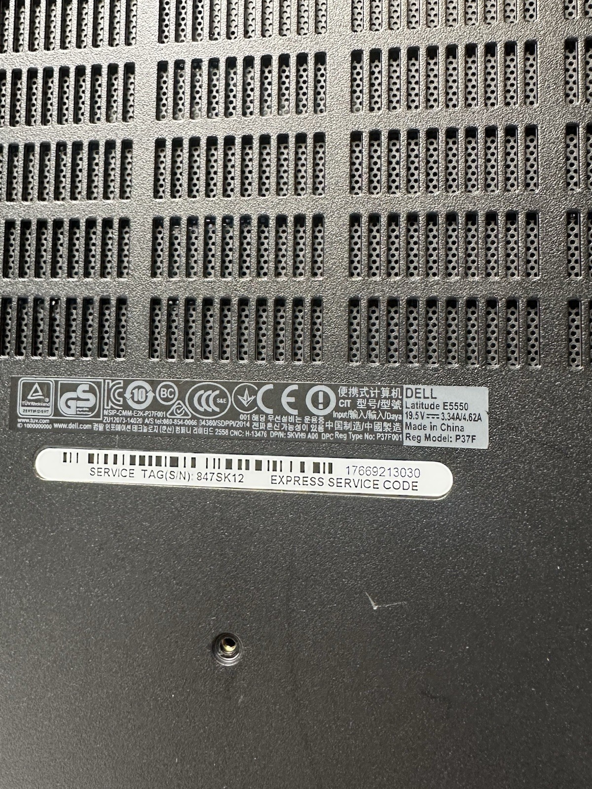 Dell Latitude E5550 15” Laptop Intel Core i5-5300U 2.30GHz 8GB RAM (NO HD)