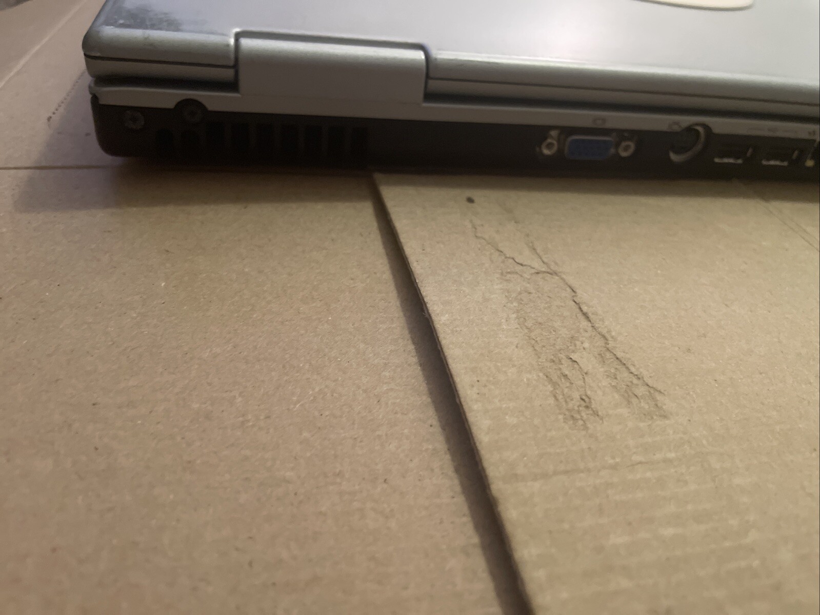 Compaq Presario X1000 Laptop Pentium M 1.4 GHz 2GB 160GB XP Sp3