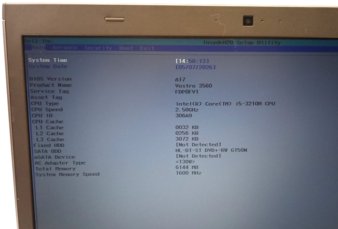 Lot of 2 Dell Vostro 3560 i3&i5-3rd Gens 4GB RAM Wi-Fi/BT No HDD No OS MC172!