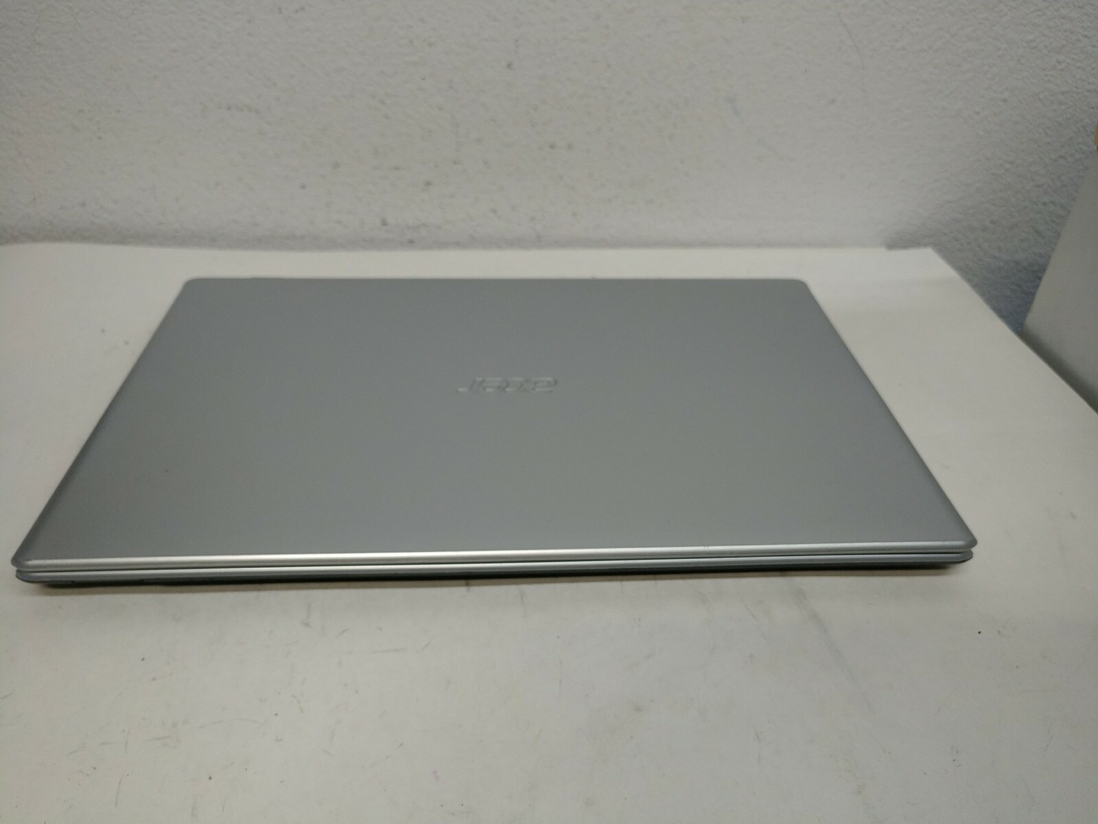 Acer Aspire V5-531 Intel Pentium 987 1.5GHz 4GB 500GB HD DVD BT Win10 *FOR PART*