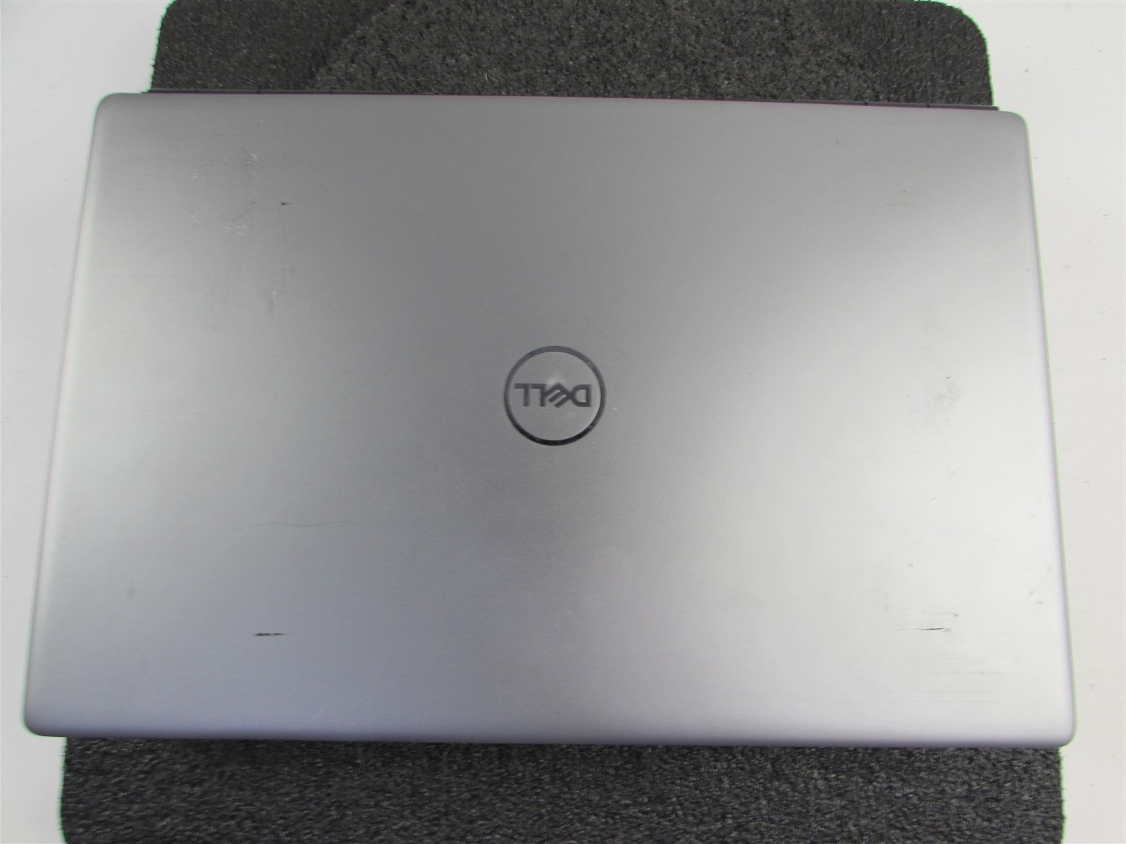 DELL PRECISION 7750 1920X1080 I7-10850H 1TB 32GB RAM RTX 3000 WIN 11 PRO NO BATT