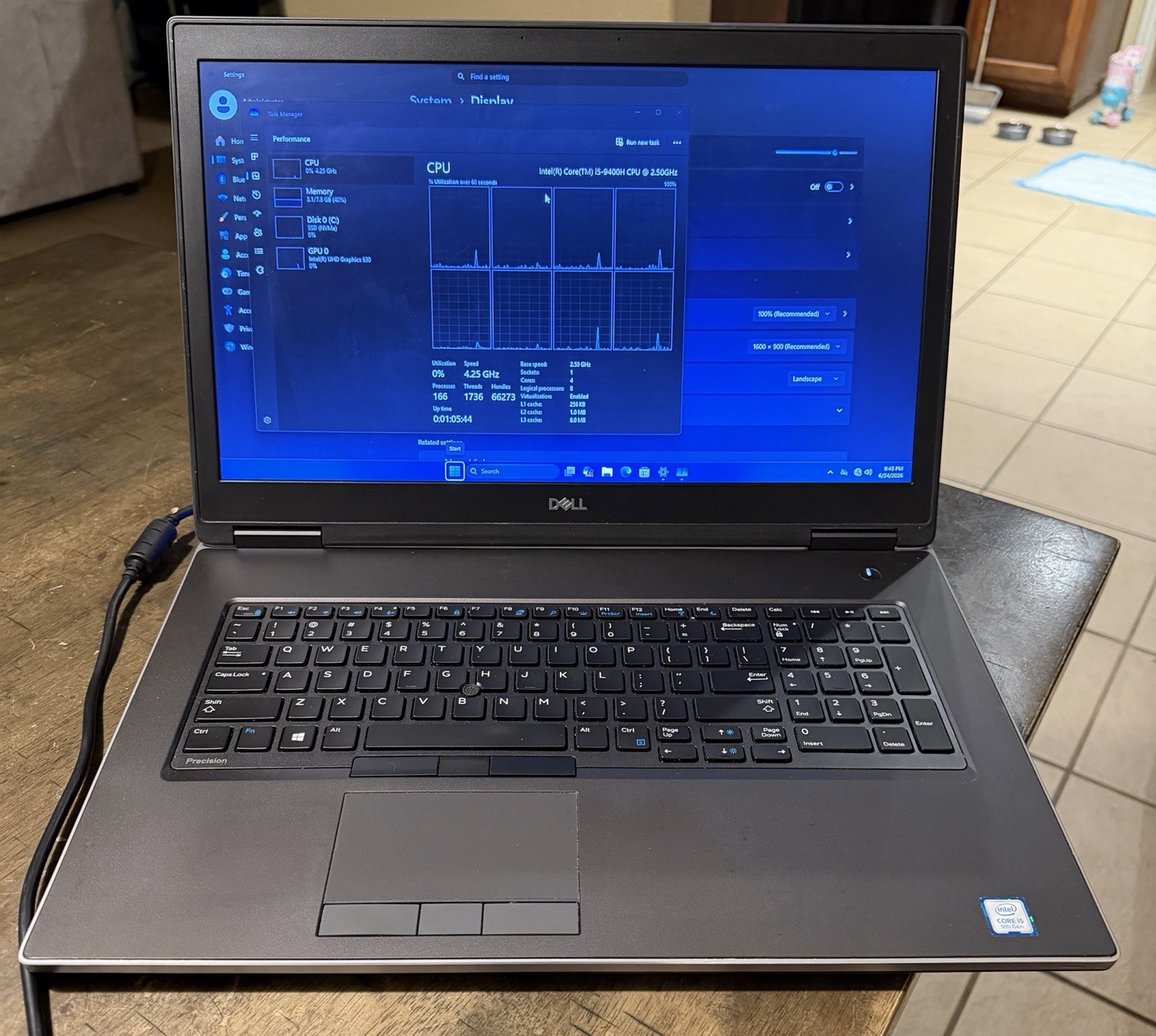 Dell PRECISION 7740 INTEL CORE I5-9400H 8GB RAM 256GB NVME 17.3IN WIFI WIN11P