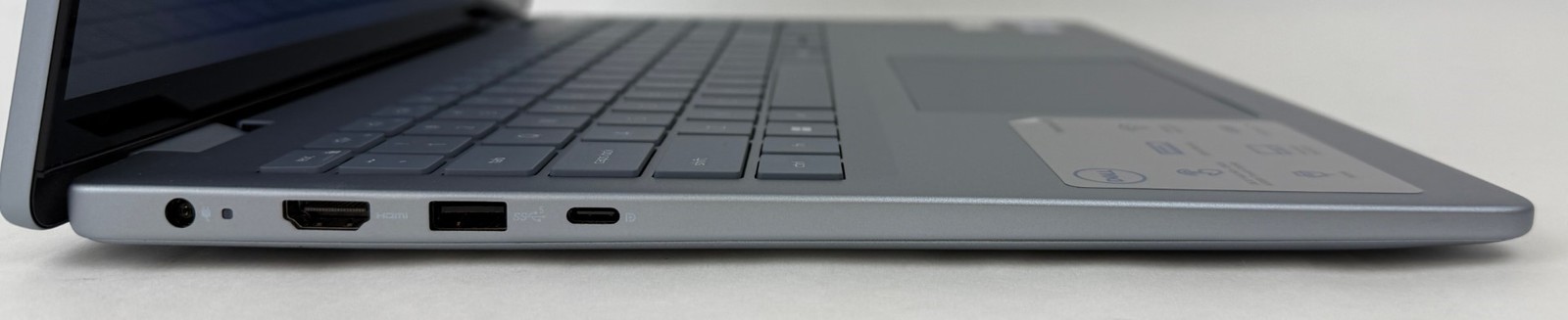Dell Inspiron 5640 16″ 1920×1200 Touch Core 7 150U 16GB 1TB SSD W11H – Dents