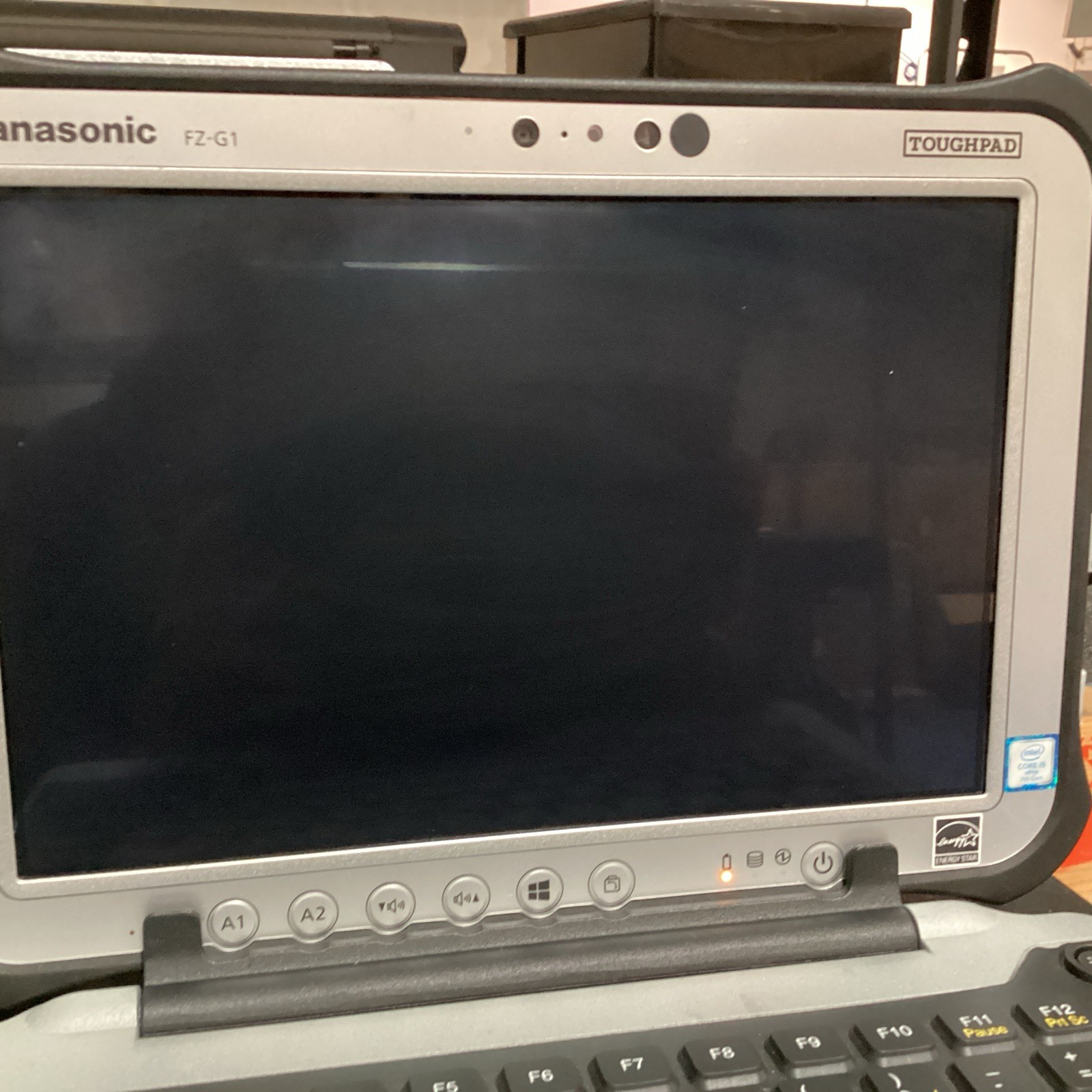 Panasonic Toughpad FZ-G1 MK5 i5 7300U@2.60GHz 8G Ram 256GB SSD W/Keyboard No OS