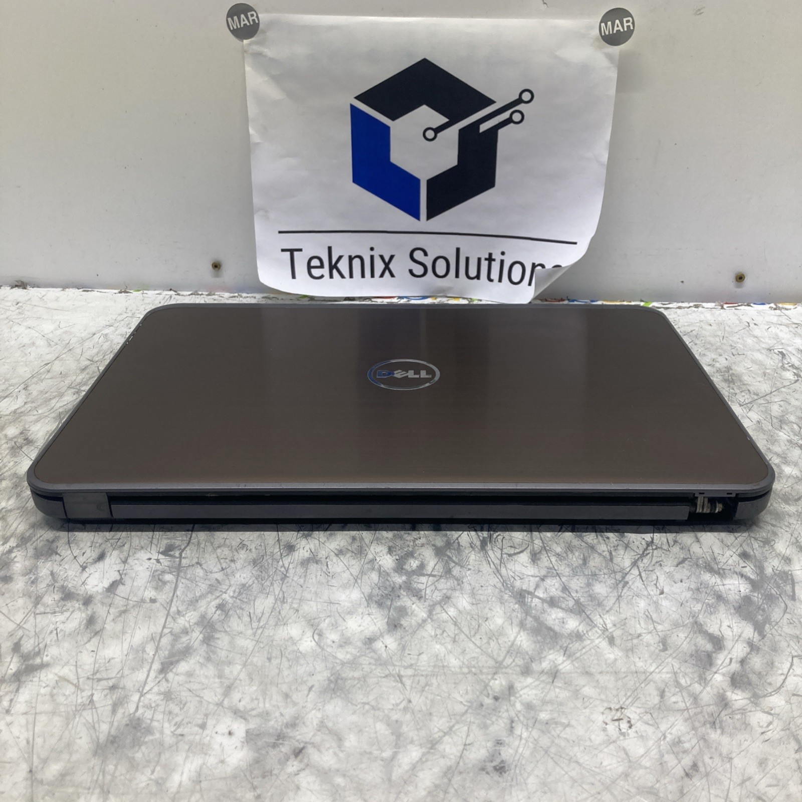 DELL INSPIRON 15R-5537 i7-4500U NO RAM/HDD/OS Boot to BIOS