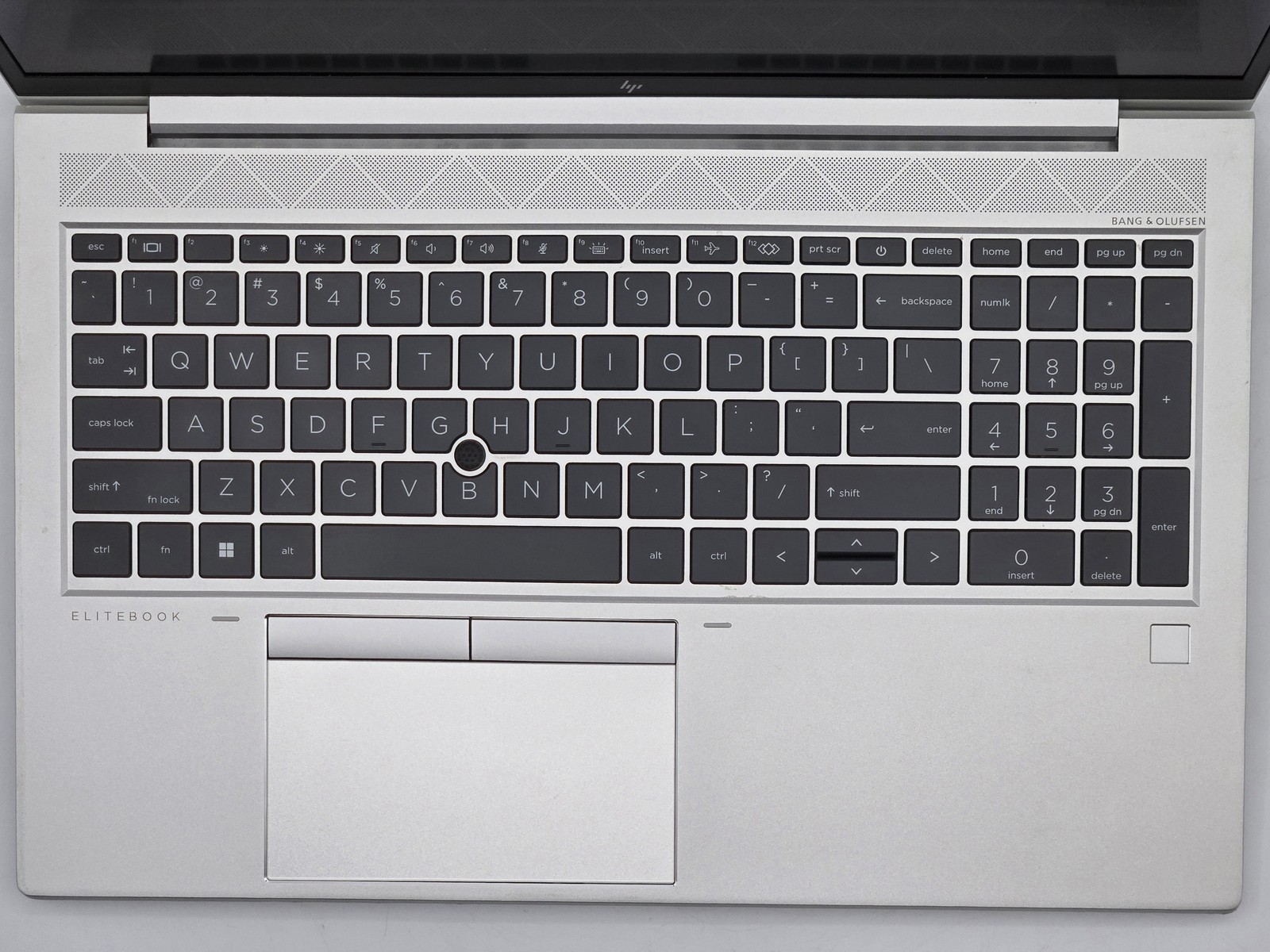 HP EliteBook 855 G8 15″ FHD Touch RYZEN 7 PRO 5850U 512GB 16GB W11P Backlit