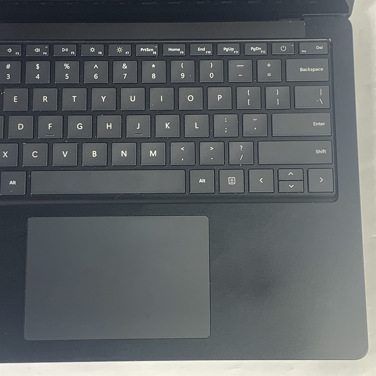 Microsoft Surface Laptop 5 1951 13.5″ i7-1265U 1.8GHz 16GB 256GB NVMe SSD -Win11