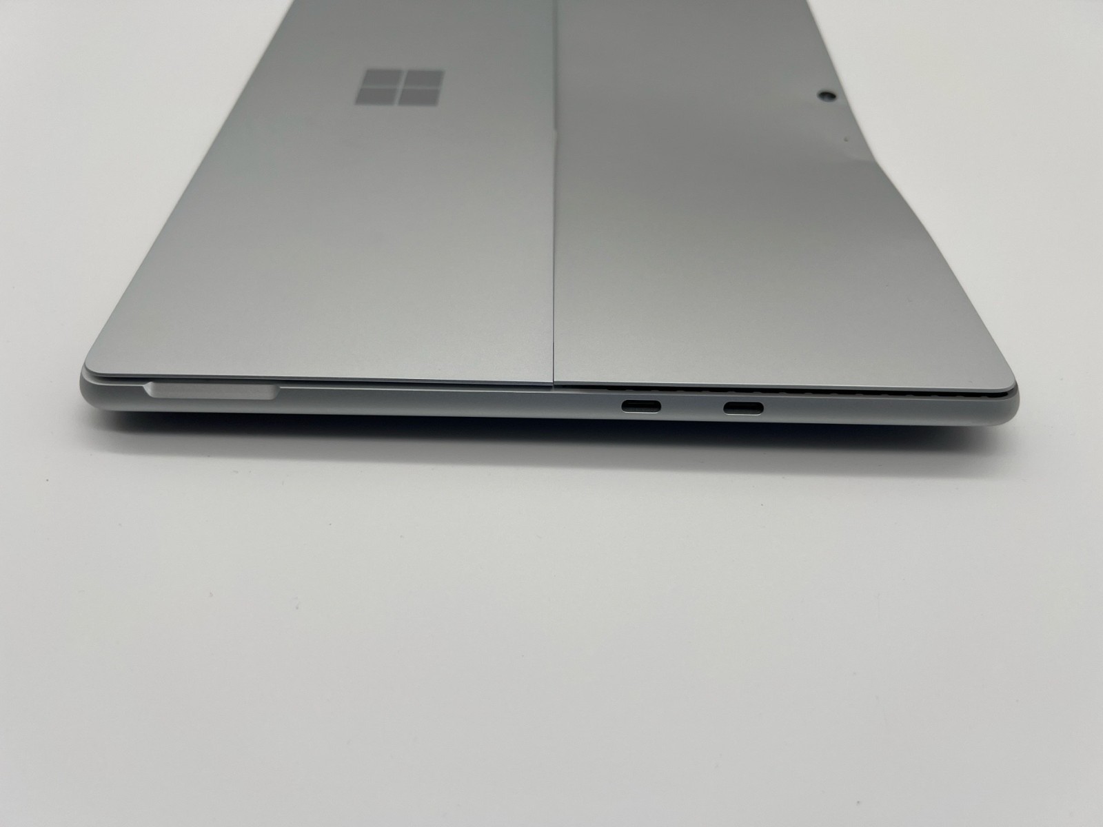 Microsoft Surface Pro 11 Copilot+ PC Snapdragon X Plus 16GB 512GB Win11 home