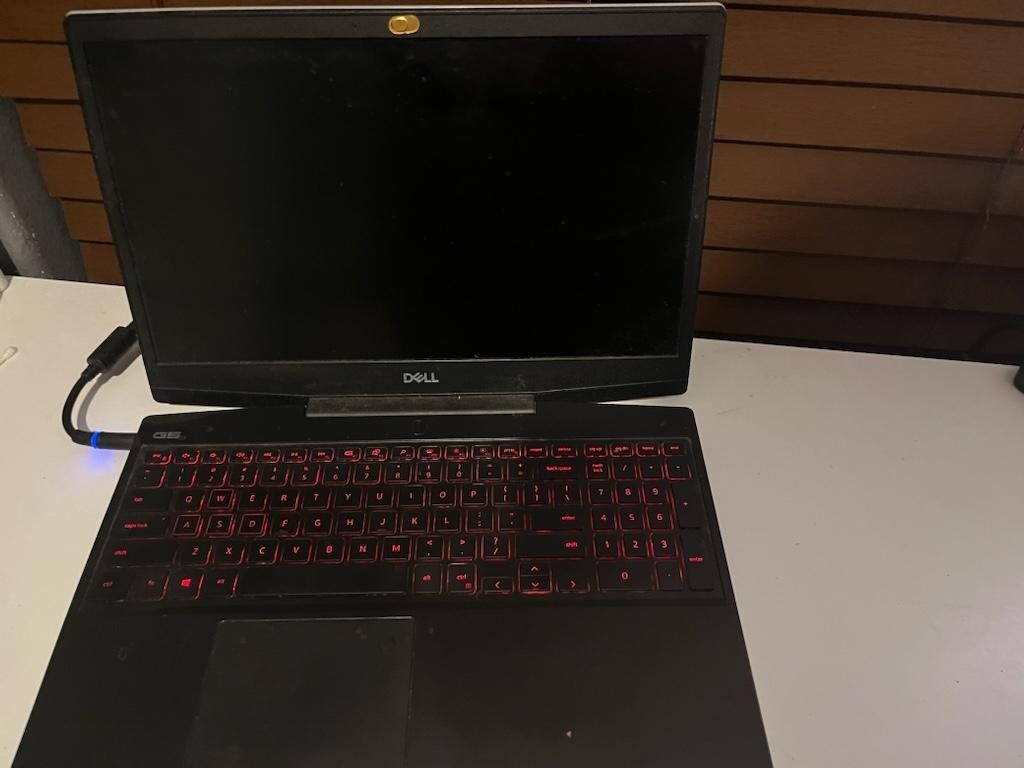 Dell Inspiron G5 15.6″ (1TB SSD, AMD Ryzen 7 4800H, 2.9 GHz, 32GB) Laptop -…