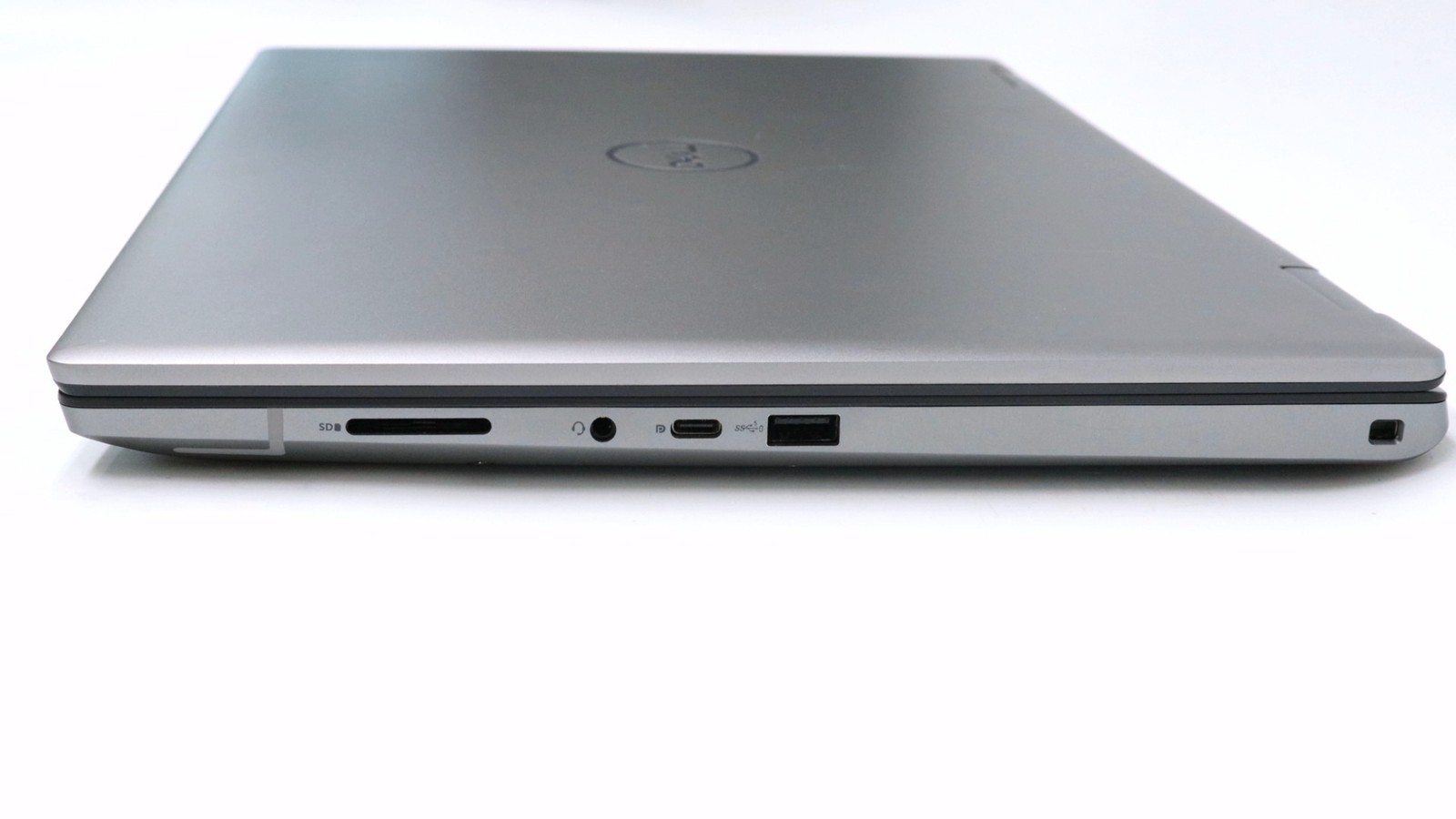 Dell Precision 7670 16″ i7-12850hx 32GB 1TB – Good