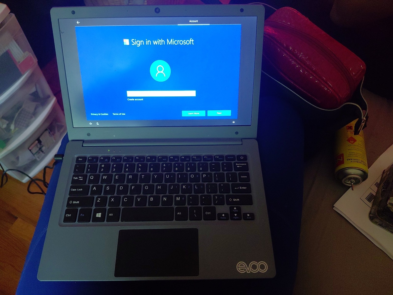 Evoo TEV-C-116-1-PR 11.6 inch (32GB, Intel Celeron, 1.10GHz, 4GB)…