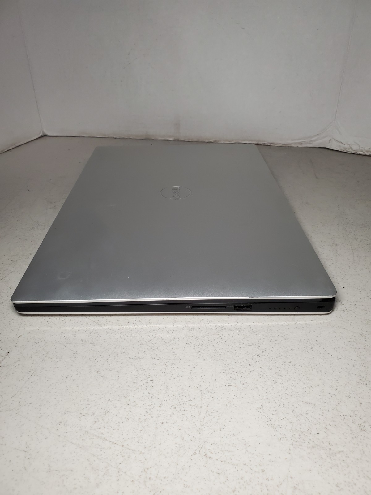 Dell XPS 15 7590 15.6″ i7-9750H 2.60GHz 16GB RAM 256GB SSD Win11 GTX 1650 #69