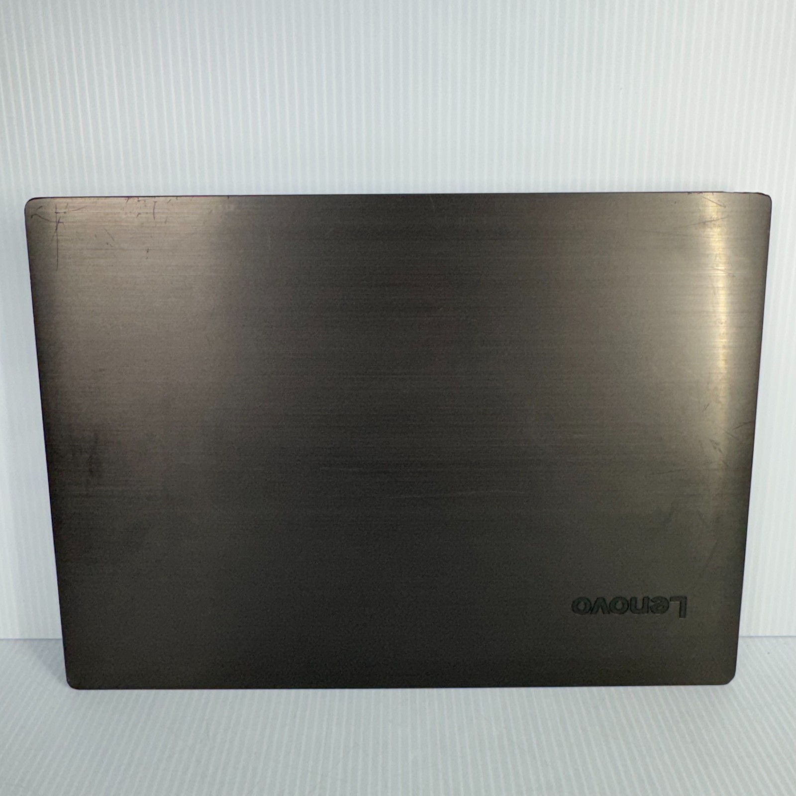 Lenovo V330-14ARR 5 2500U 14″ Windows 11 Laptop 128GB SSD 20GB **WEAR**