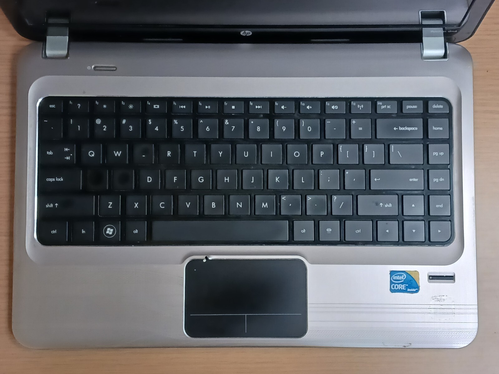 HP Pavilion dm4 Laptop Cracked Screen, No Battery, No A/C Adapter FPONW PLS READ