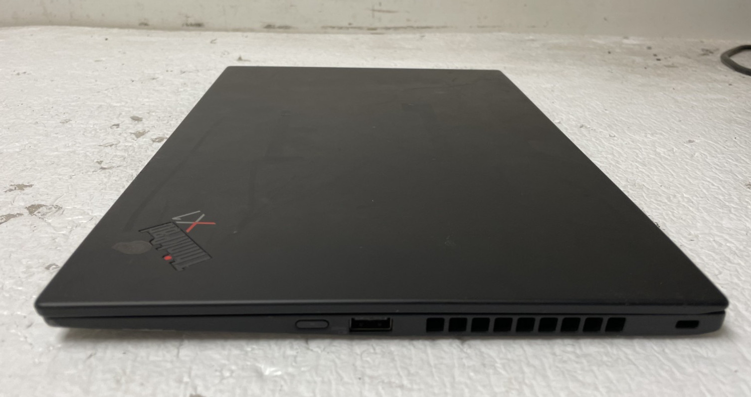 Lenovo Thinkpad X1 Carbon Gen 8 Intel i7-10510U 16GB RAM NO SSD Touchscreen Part