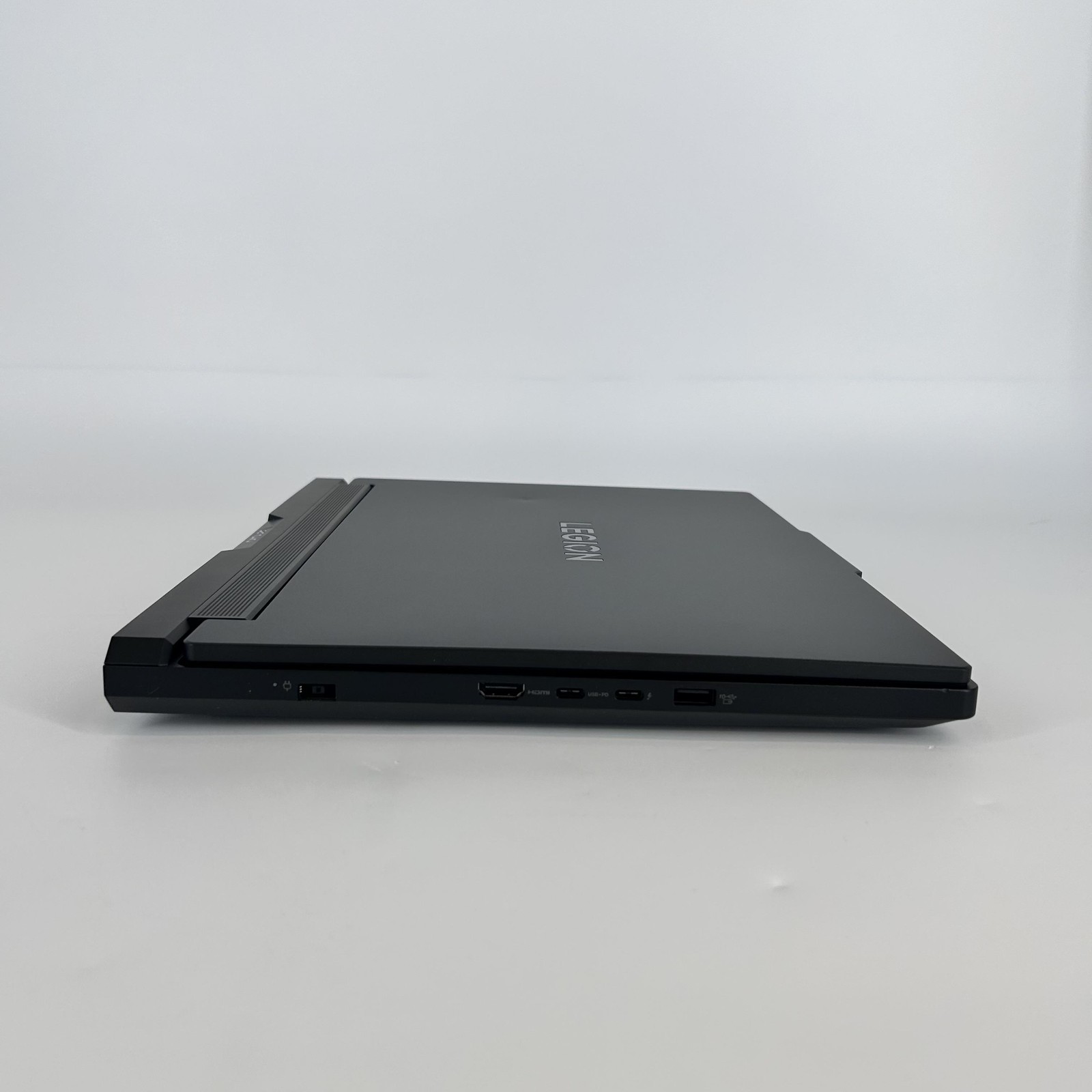 Lenovo Legion Pro 7i Gen 10 16 QHD+ 2.GHz Ultra 9 275HX 32GB 1TB/1TB RTX 5070 Ti