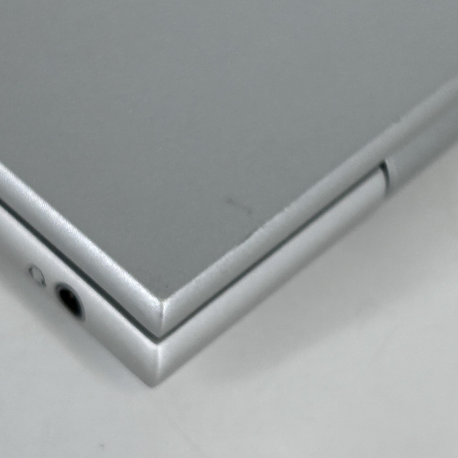 HP Elitebook 845 G10 14 FHD+ 3.3 GHz Ryzen 7 PRO 7840U 16GB 512GB SSD – GOOD