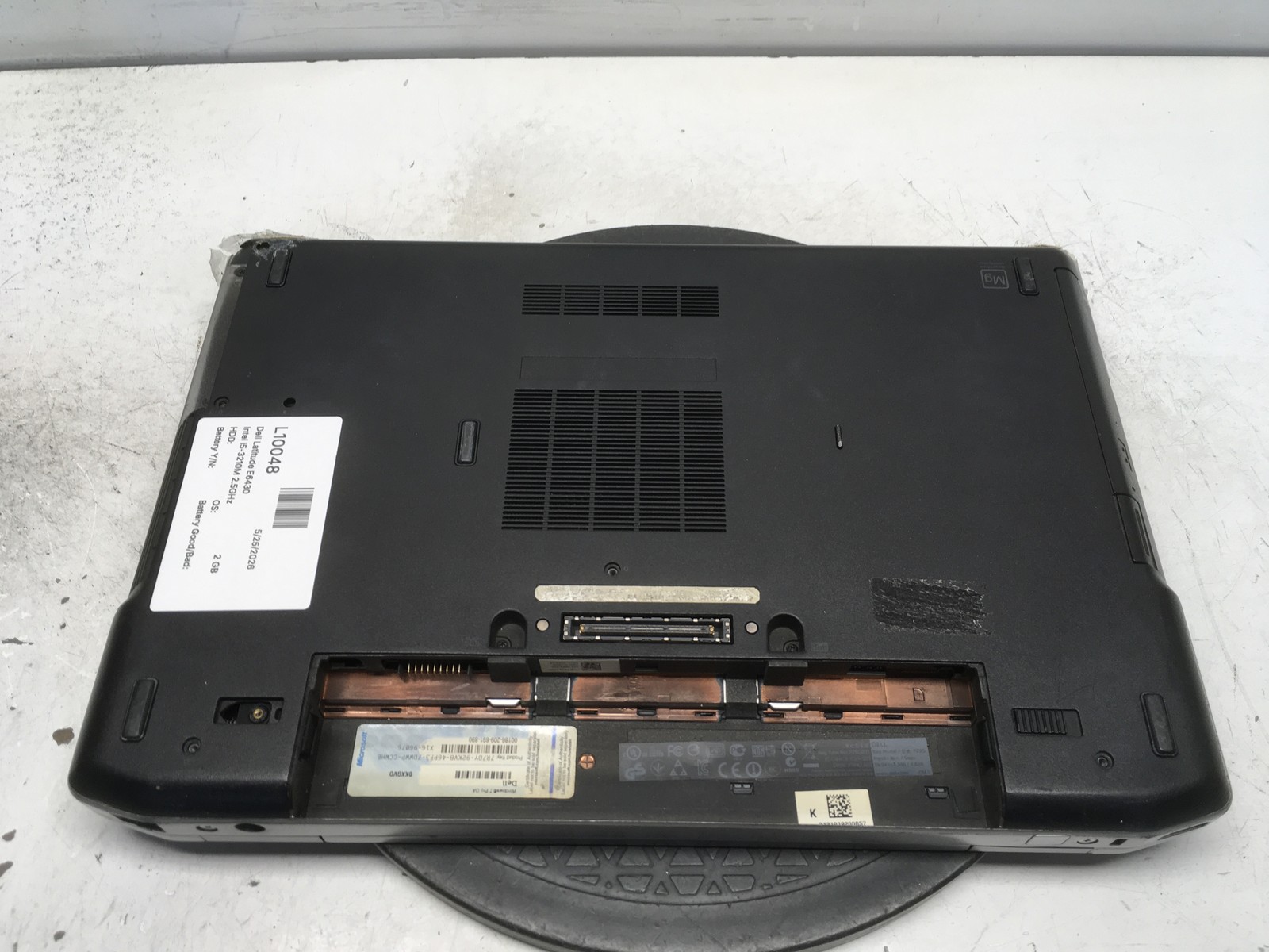 Dell Latitude E6430 Intel i5-3210M 2.5GHz 2 GB NO HDD No Batt