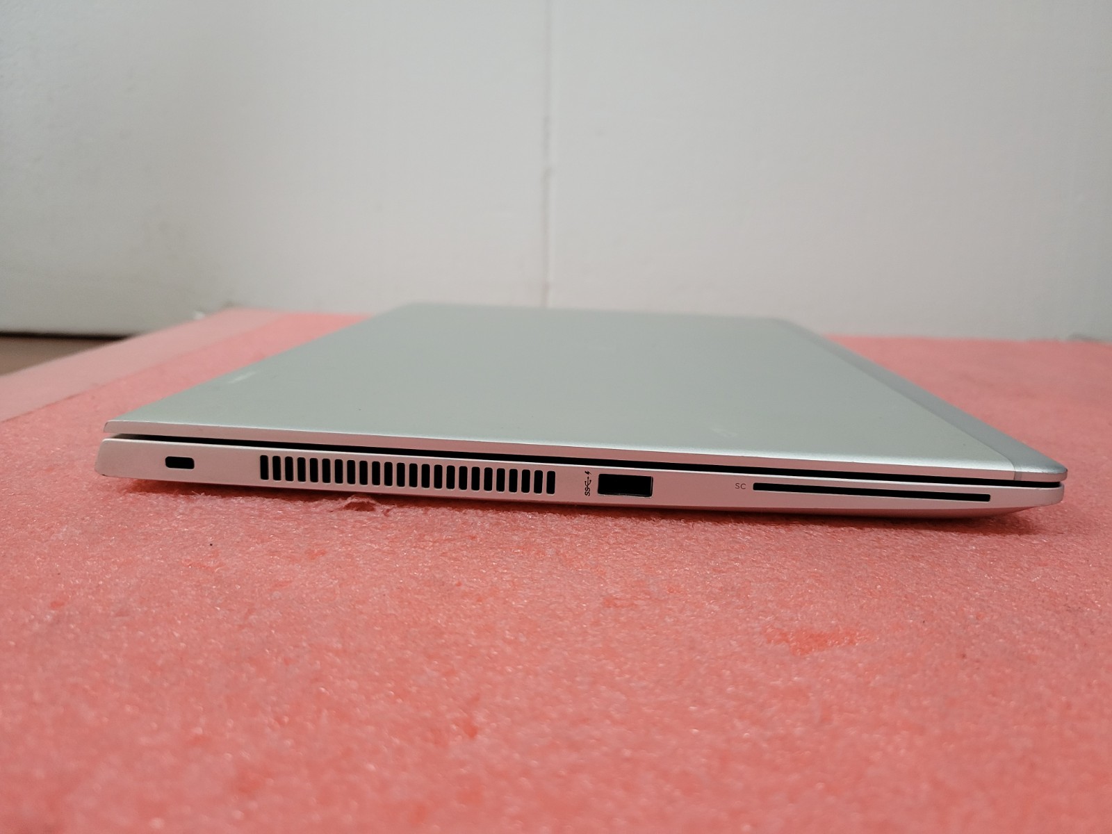 HP EliteBook 840 G5 i5-8250U@1.60GHz *AS IS/NO BATTERY/NO SSD/NO OS* | C949