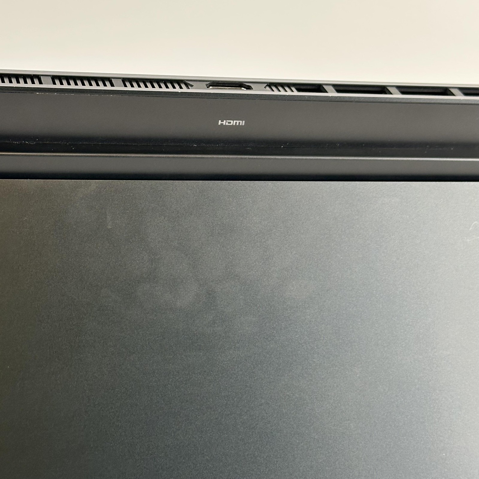 Lenovo Legion 7i Gen 9 16 165Hz QHD+ 2.2 GHz i9-14900HX 64GB 1TB SSD RTX 4070