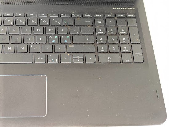 HP Envy x360 Convertible X3L47EA#UUW – AMD A9-9410, AMD Radeon R5 Graphics, 4 GB