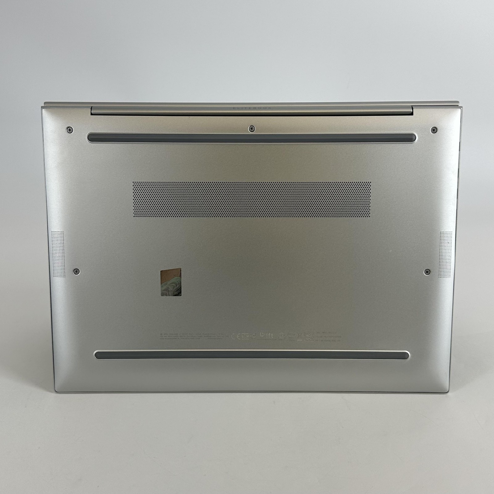 HP Elitebook 845 G11 14 FHD+ TOUCH 3.3 GHz Ryzen 7 PRO 8840U 32GB 512GB SSD