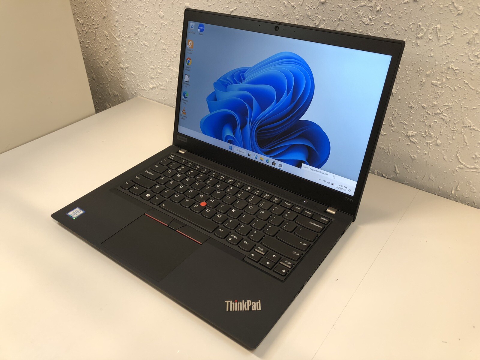 Lenovo ThinkPad T490 14″ FHD Laptop Core i5 8265u 16GB 512GB NVME SSD Windows 11