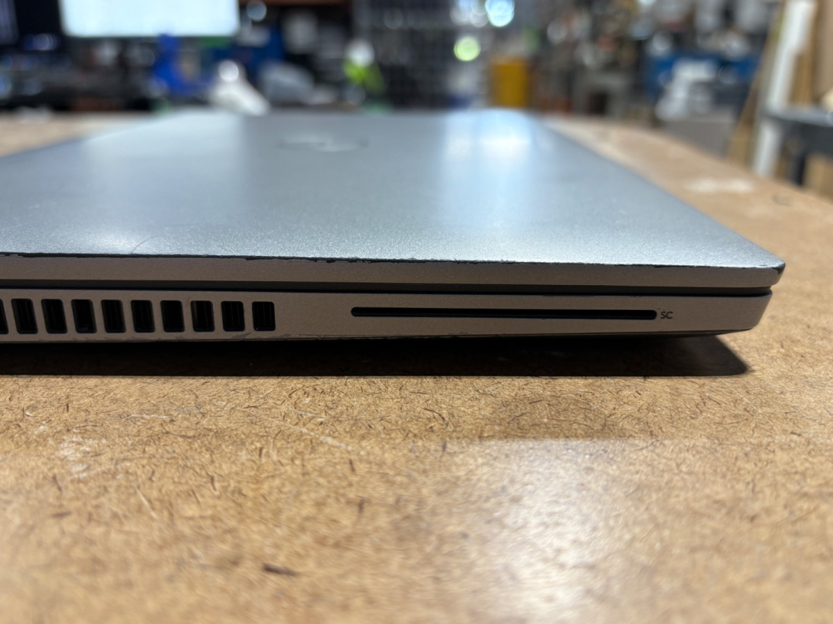 Dell Latitude 5430 14″ i7-1255U 8GB RAM 256GB SSD FHD | No WIFI/Charger/OS READ