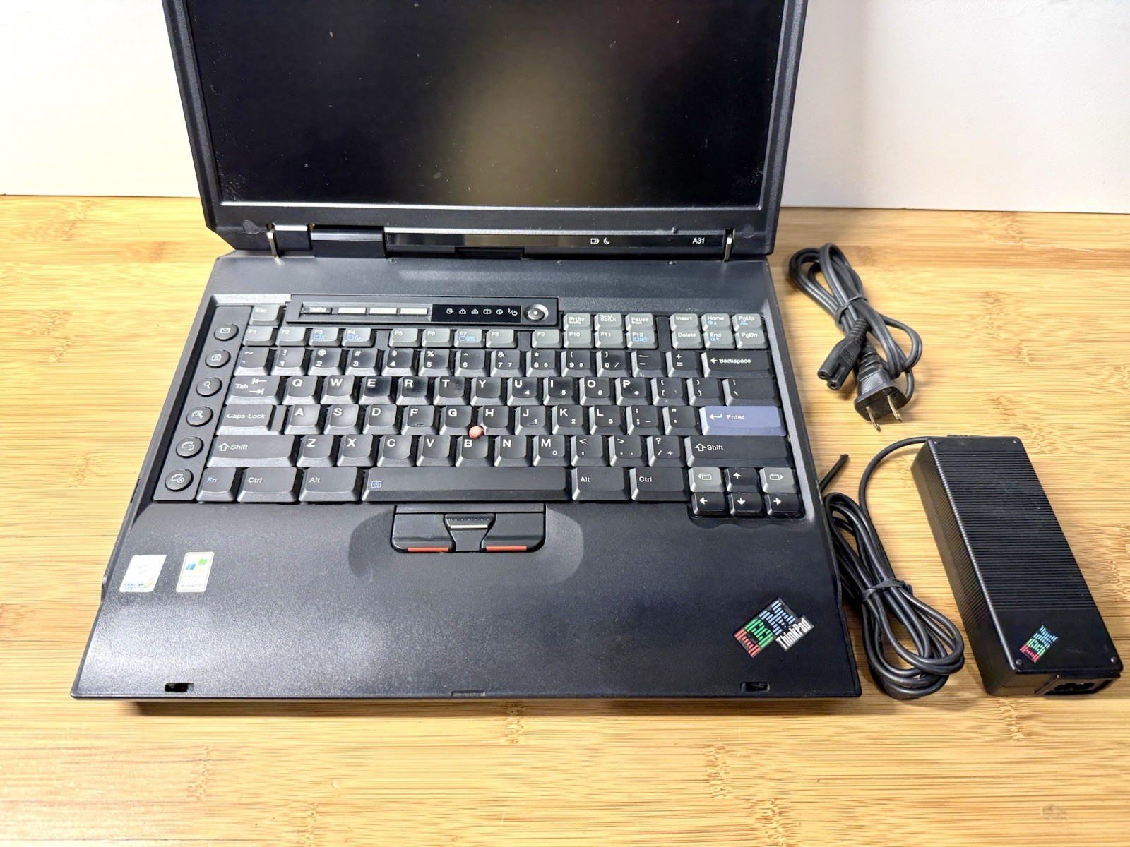 IBM Thinkpad A31 Type 2652 Laptop Intel Pentium 4, 1024 MB Ram NO HD/OS (FL)