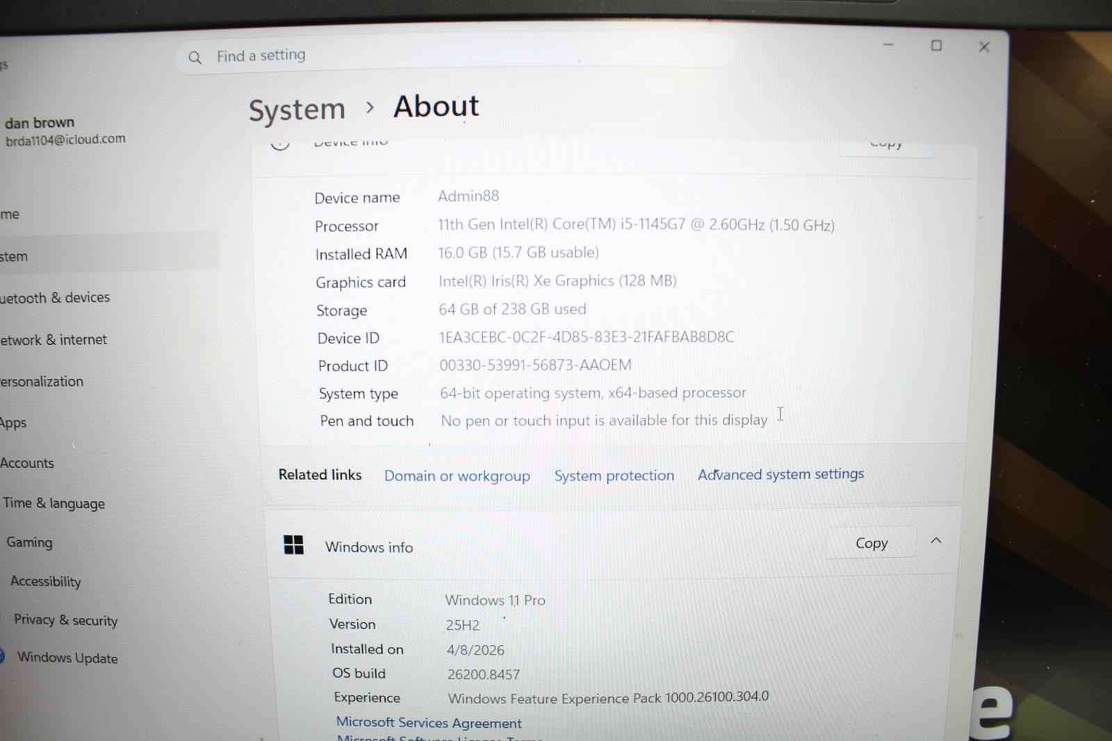 Dell Latitude 5520 15.6″ Laptop w/ Intel Core i5 (11th Gen.) 16GB RAM, 256GB SSD