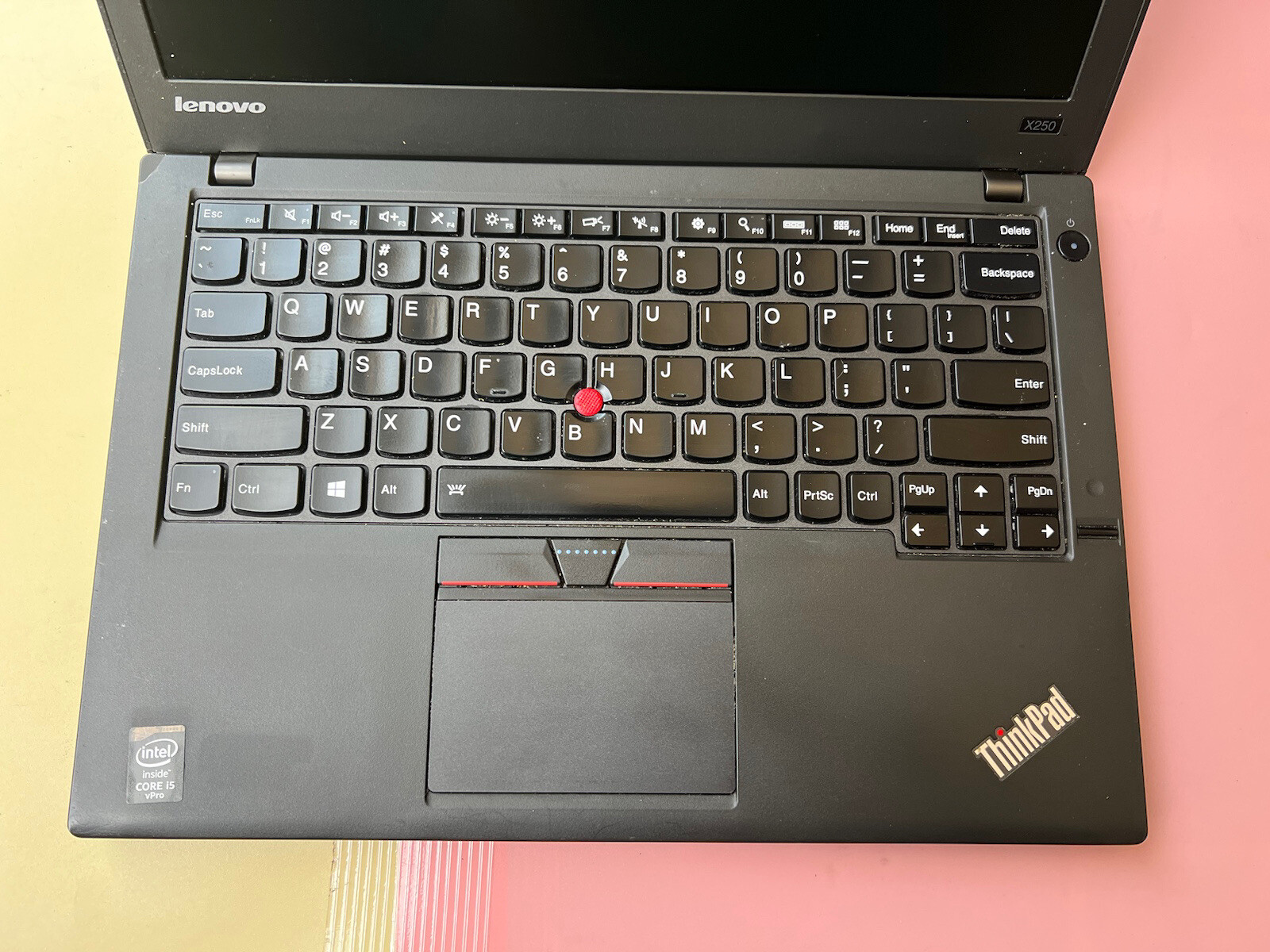 Lenovo Thinkpad X250 Core i5-5300U 8GB 500GB HDD WEBCAM BACKLIT BLUETOOTH