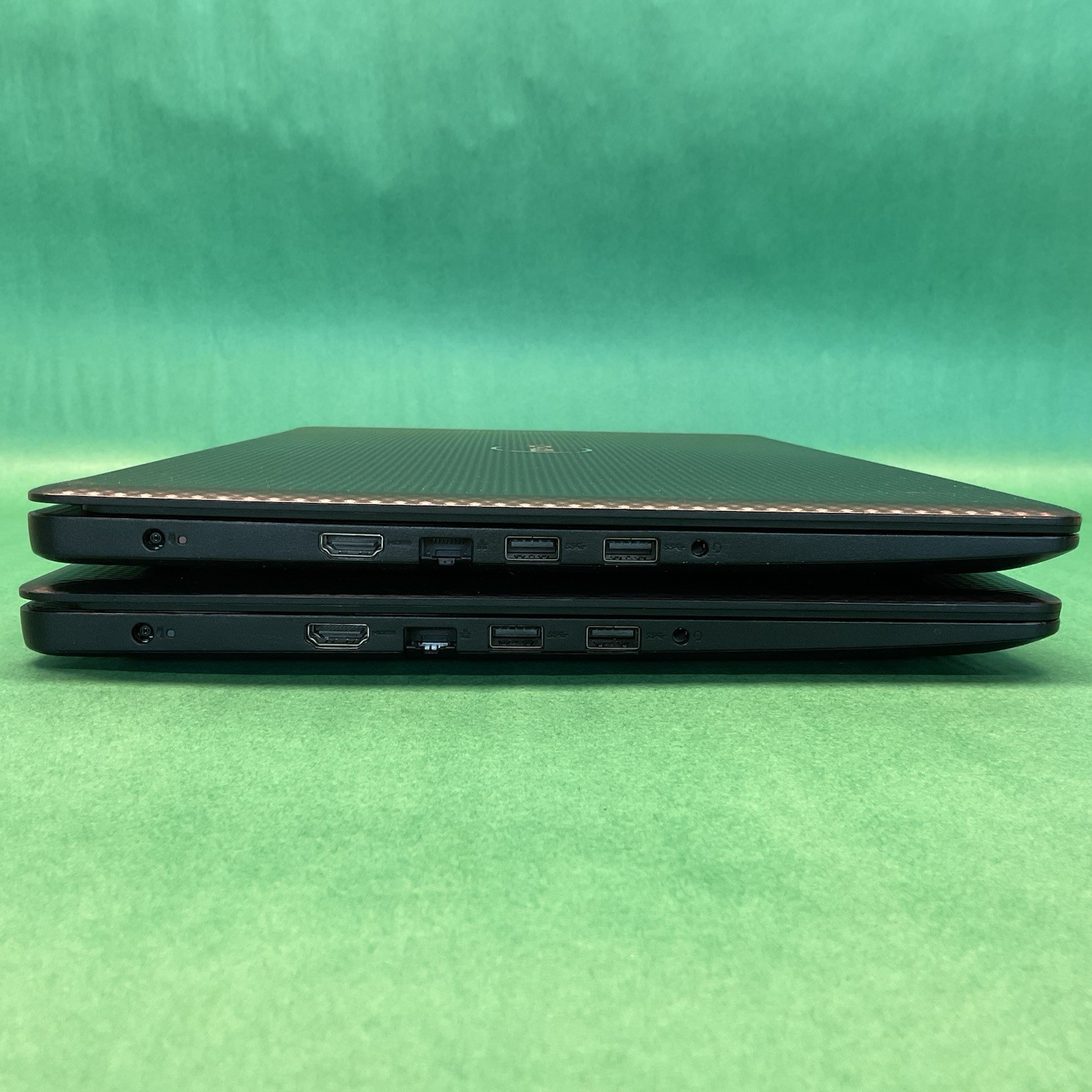Lot Of 2 – Dell Inspiron 3593 – 15.6″ – Power On – NO HARD DRIVES – Untested