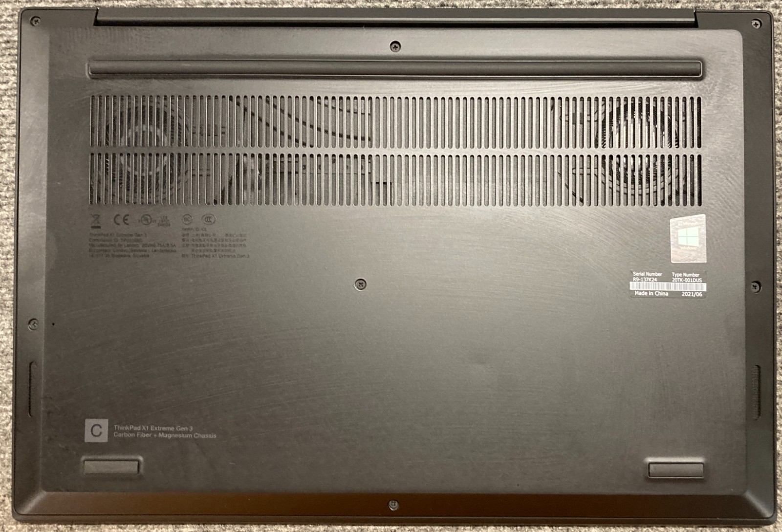 Lenovo ThinkPad X1 Extreme Gen 3 15.6″ Laptop i7-10850H 32GB RAM 512GB NVMe