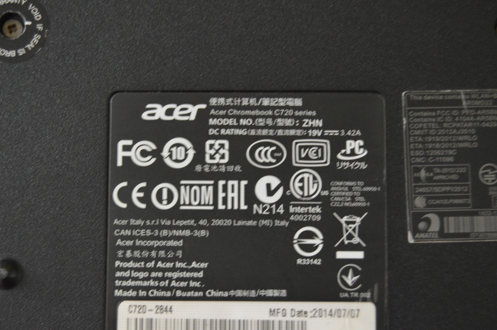 Acer Chromebook C720 11.6″ Laptop 16GB SSD 4GB RAM Celeron 2955U + AC Adapter
