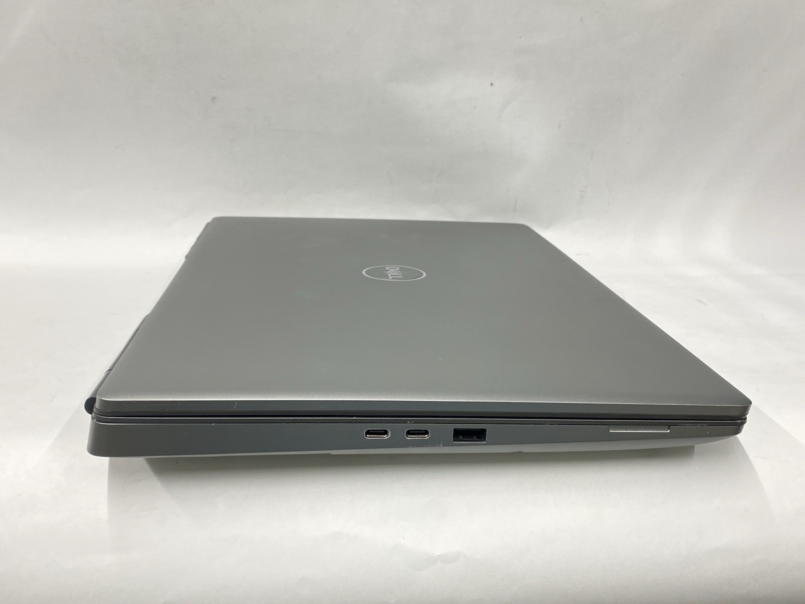 Dell Precision 7750 – Grade B- NOT Touch-i7-10850H – 32GB – 512SSD – W11P – READ