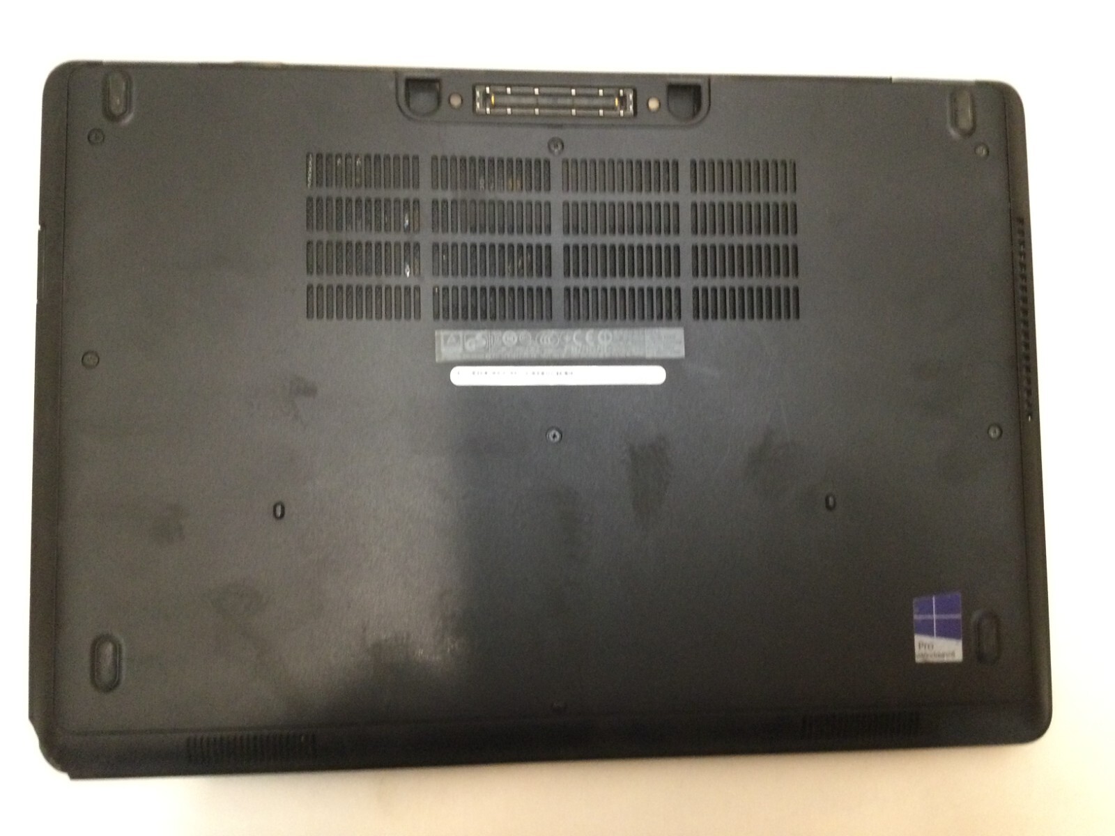 Dell Latitude E5450 / Intel Core i5-5300U / Windows 10 Pro / C-GRADE W/ ADAPTER!